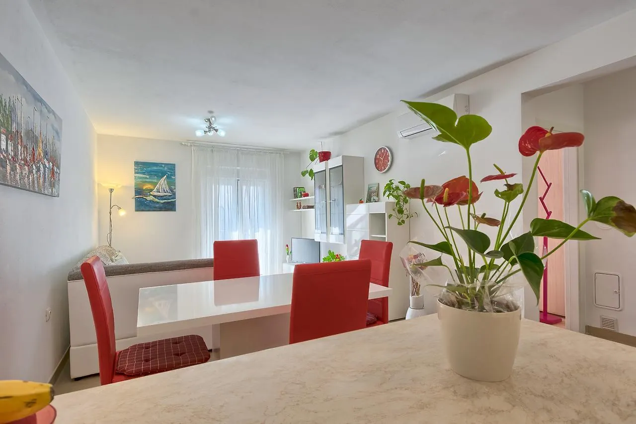 Apartment Fiore Pula